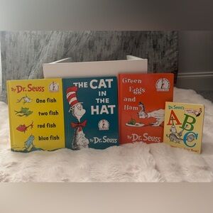 🌸Dr. Seuss Bright Trio Book Set with a bonus ABC book 💖
